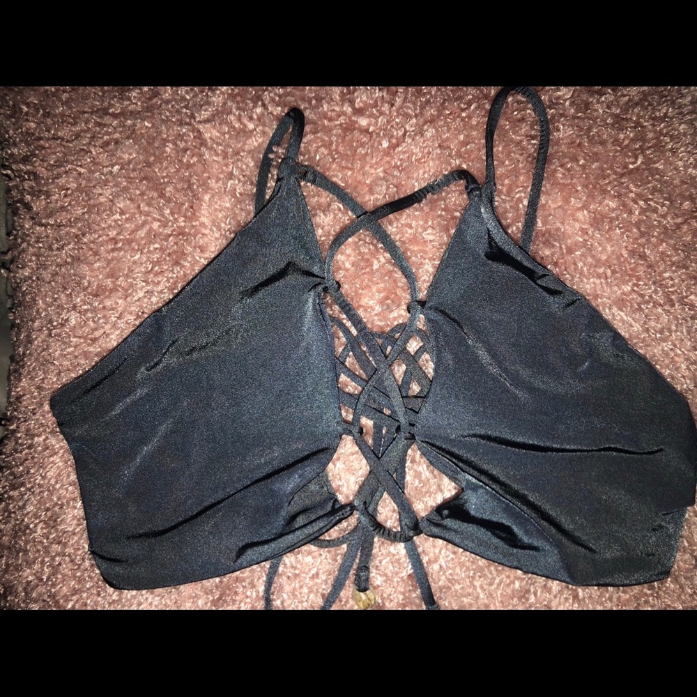 INDAH LACE FRONT BIKINI TOP